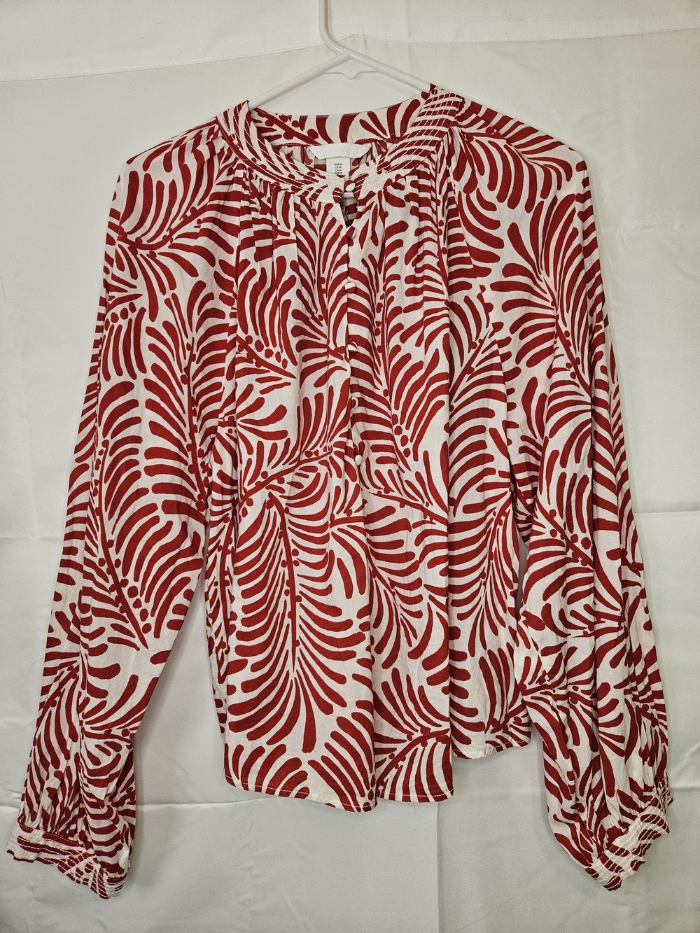 H&M White Blouse with Bold Red Print Medium Business Casual office